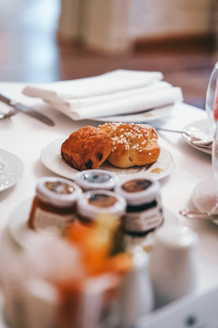 Food and restaurant photography — travel creators on The Creator List